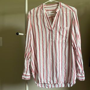 Cute linen shirt good for beach cover up or tucked in for office or daily wear